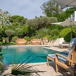 Manza Villa *